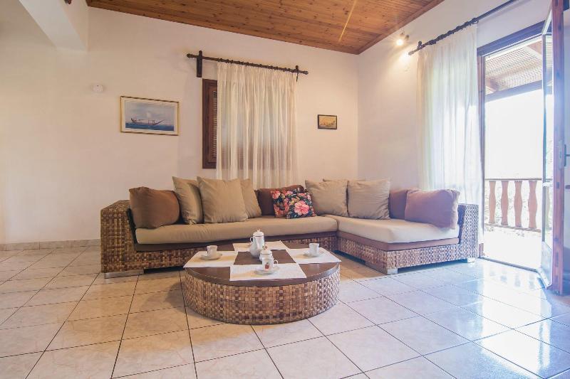 Psarou  Porto Giardino Apartments מראה חיצוני תמונה